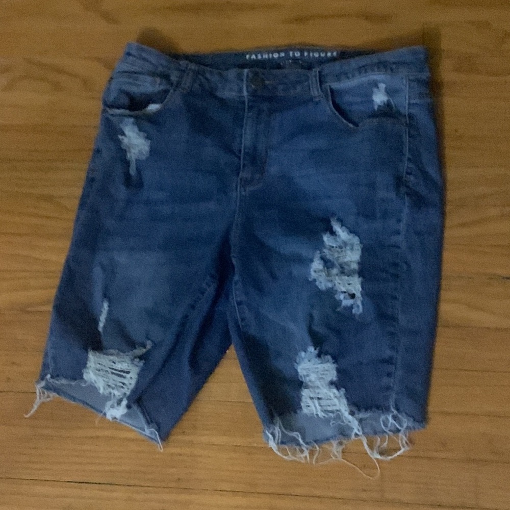 Fashion to Figure Shorts
